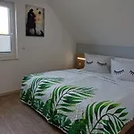 Premiumferienhaus Bhakti Дом отдыха *