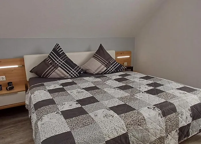 Premiumferienhaus Bhakti בית נופש *